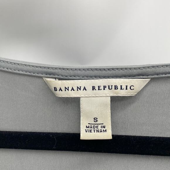 Banana Republic Jersey knit draped front cropped top blue grey in color size S - Picture 2 of 3